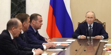 برگزاری نشست مقام‌های امنیتی روسیه به دنبال افزایش تنش‌ها با آمریکا