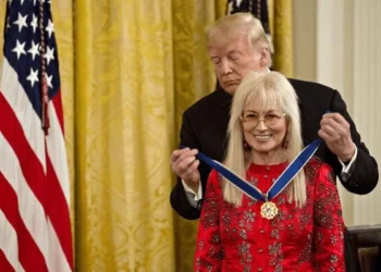 زنی که در پشت‌ صحنه تصمیمات پرزیدنت ترامپ در مورد اسرائیل است